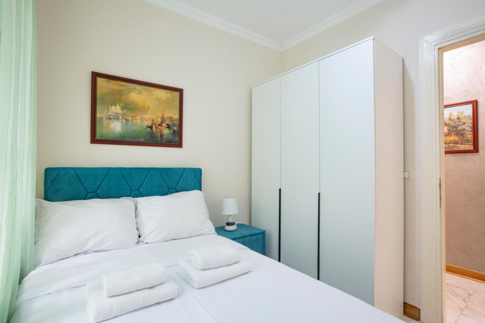 Montesan Luxury Apartment Beach Front Sveti Stefan Exterior foto