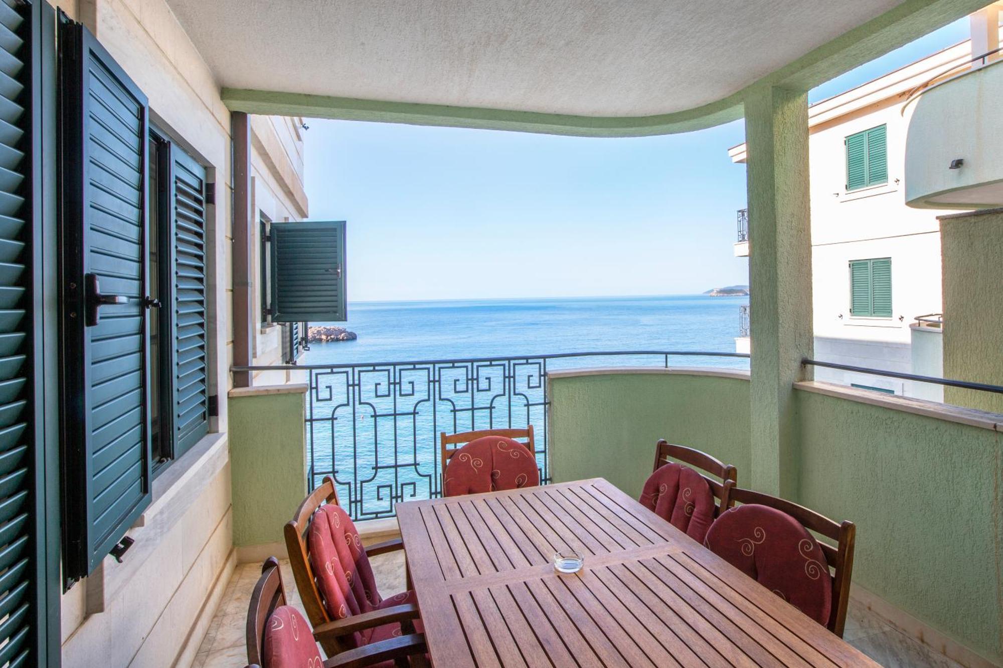 Montesan Luxury Apartment Beach Front Sveti Stefan Exterior foto