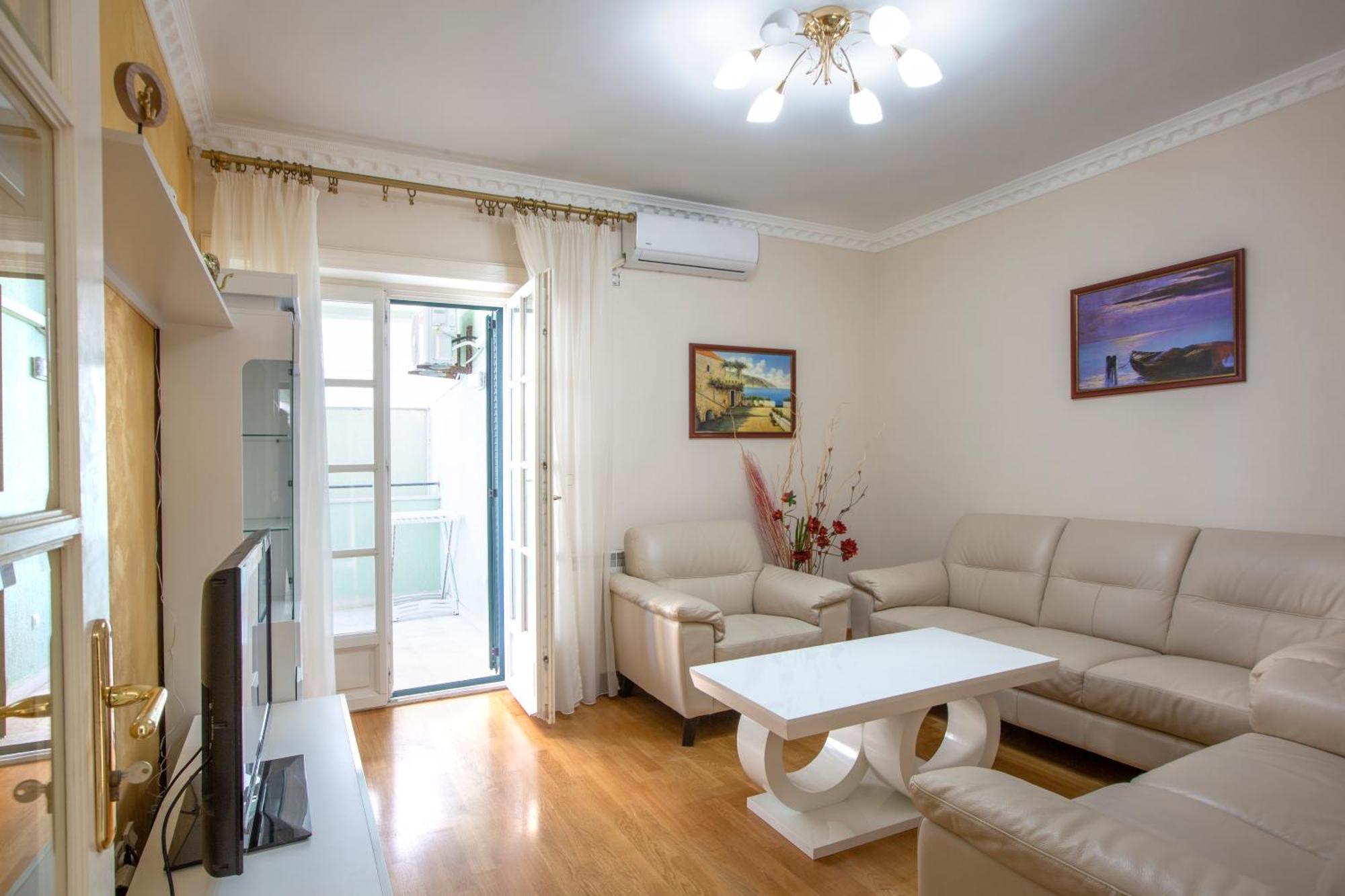 Montesan Luxury Apartment Beach Front Sveti Stefan Exterior foto